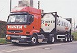 Renault Premium Tankcontainersattelzug